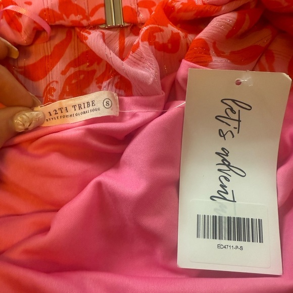 12th Tribe Vibrant Red and Pink Dress - Picture 2 of 4